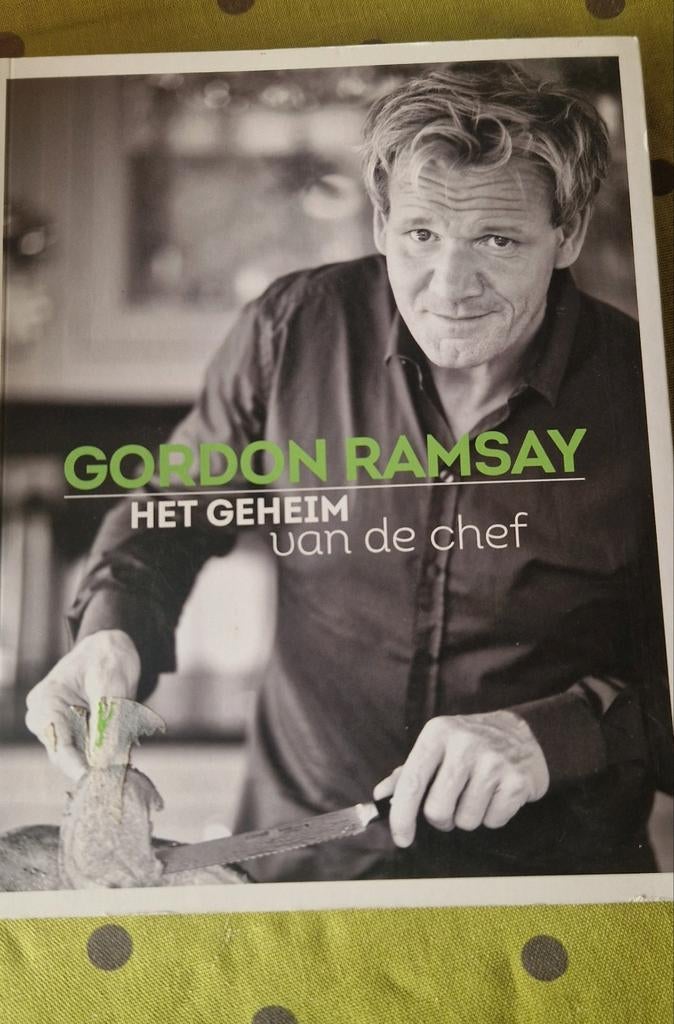Gordon Ramsay: Het Geheim van de Chef - Kookboek, Boeken, Gordon Ramsay, Hoofdgerechten, Ophalen of Verzenden, Zo goed als nieuw