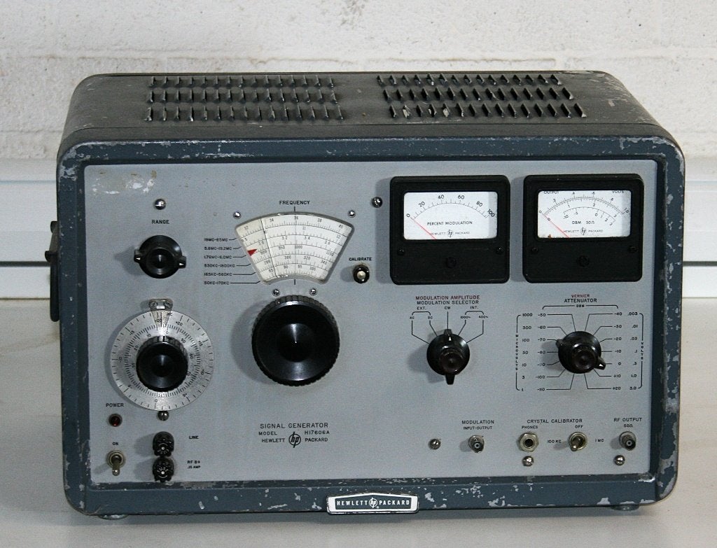 Vintage Hewlett-Packard 606A signaalgenerator, bied vanaf€56, Ophalen
