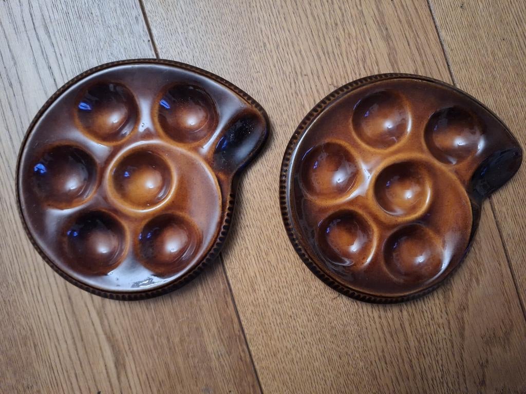 Vintage St. Clement Frankrijk Slakkenschalen - Set van 2, Ophalen of Verzenden