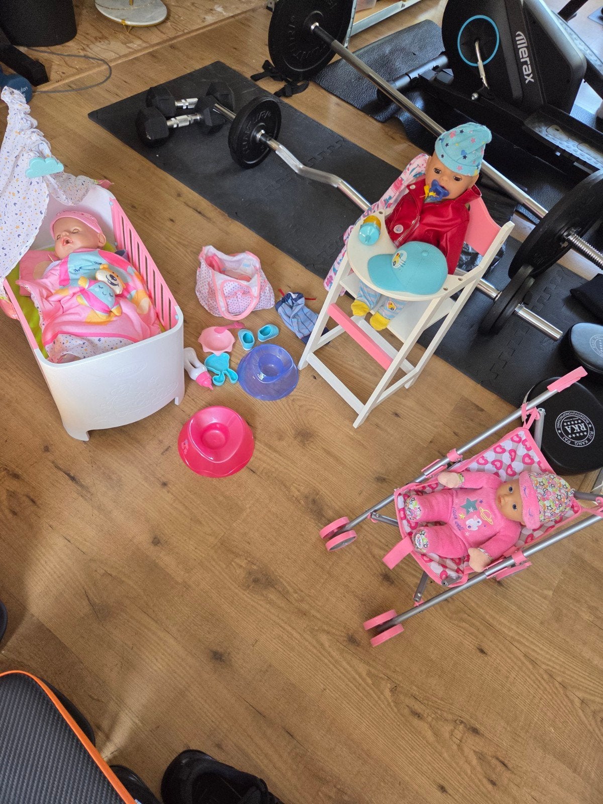 Grote poppenset met meubels van Baby Born, Kinderen en Baby's, Speelgoed | Poppen, Ophalen, Babypop