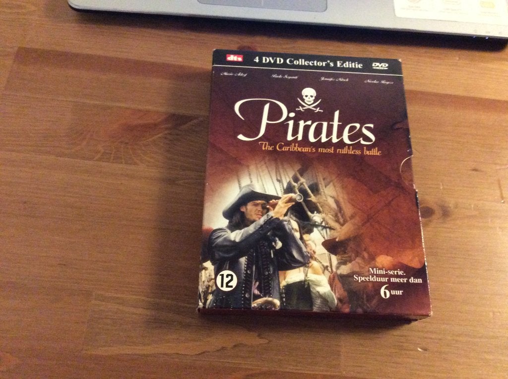 Pirates mini serie box 4 dvd collector's editie, Vanaf 12 jaar, Ophalen of Verzenden, Gebruikt