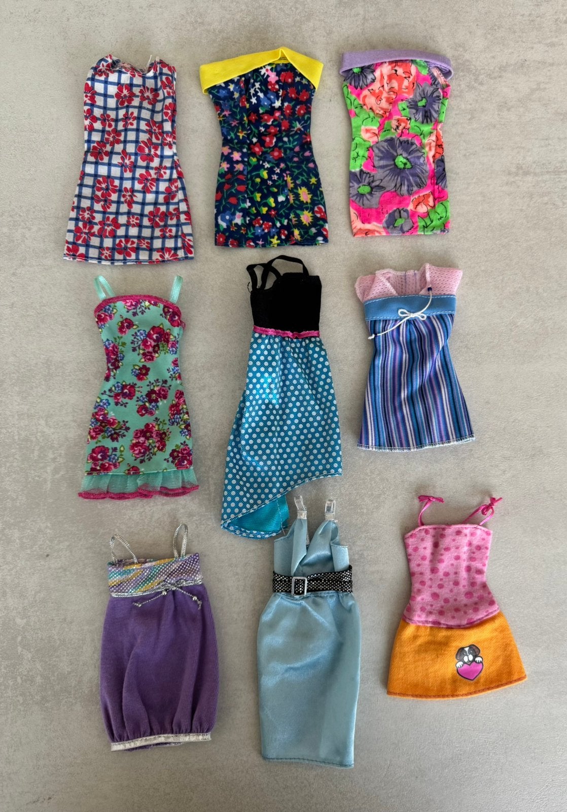 Barbie jurkjes jaren 90 tot nu, Verzamelen, Poppen, Gebruikt, Kleertjes, Ophalen of Verzenden