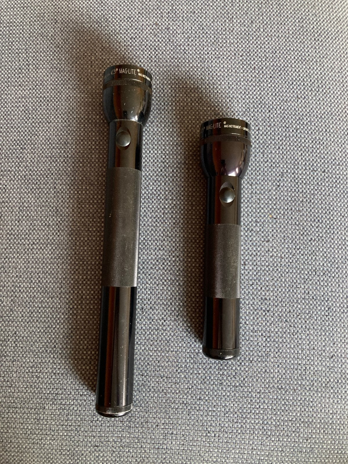 Maglite zaklampen (2 stuks) - Werken, zonder batterijen, Caravans en Kamperen, Zaklampen, Ophalen of Verzenden, Gebruikt, Batterij