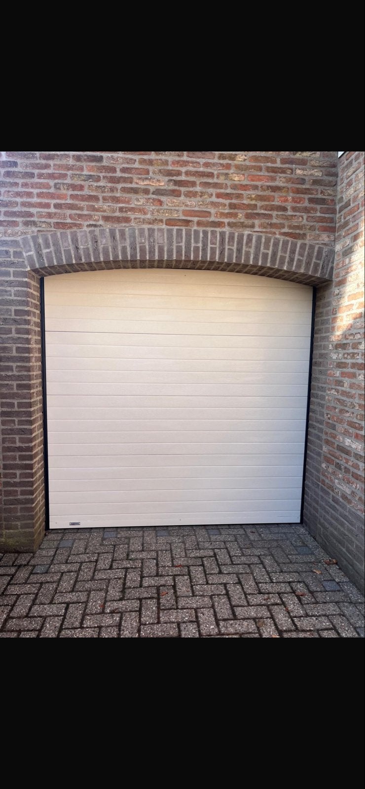 Elektrische geïsoleerde sectionale garagedeur, Ophalen, Gebruikt, Garagedeur, 120 cm of meer