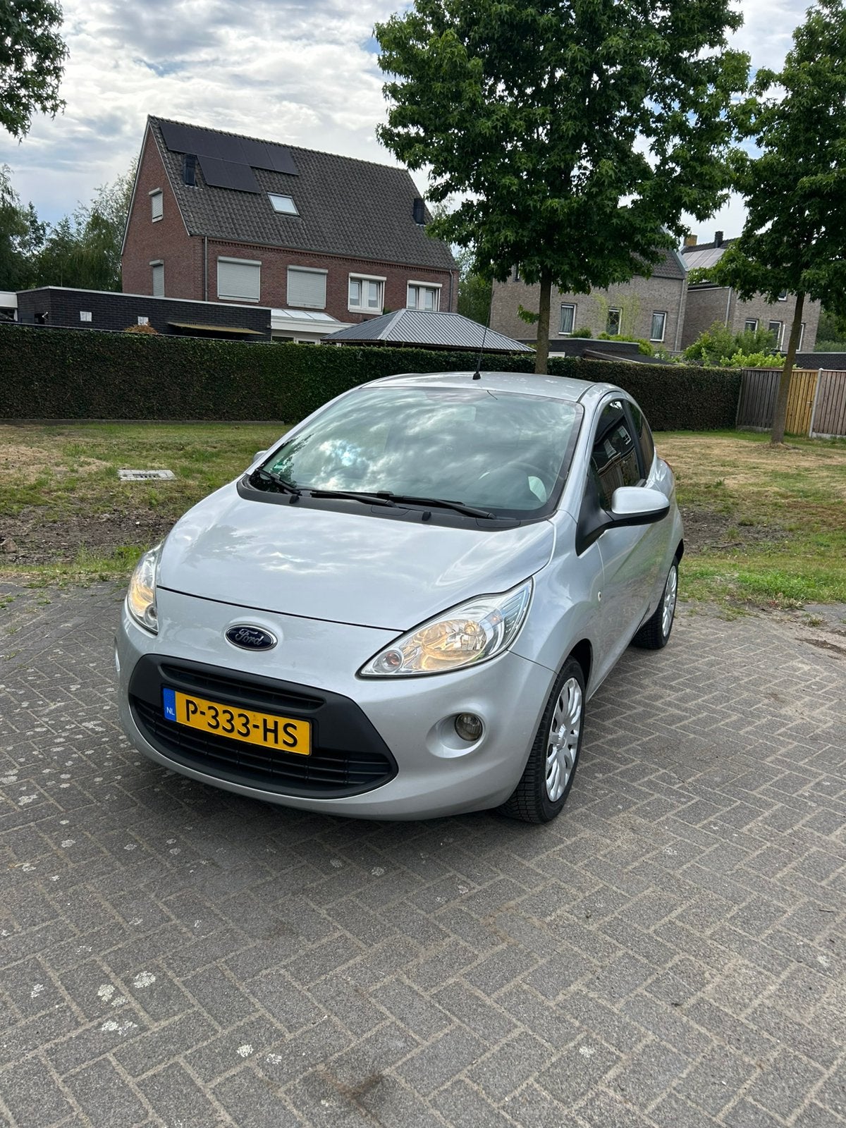 Ford Ka titanium x 2013 bom vol!, Auto's, Ford, Particulier, Ka, ABS, Achteruitrijcamera, Airbags, Airconditioning, Alarm, Android Auto