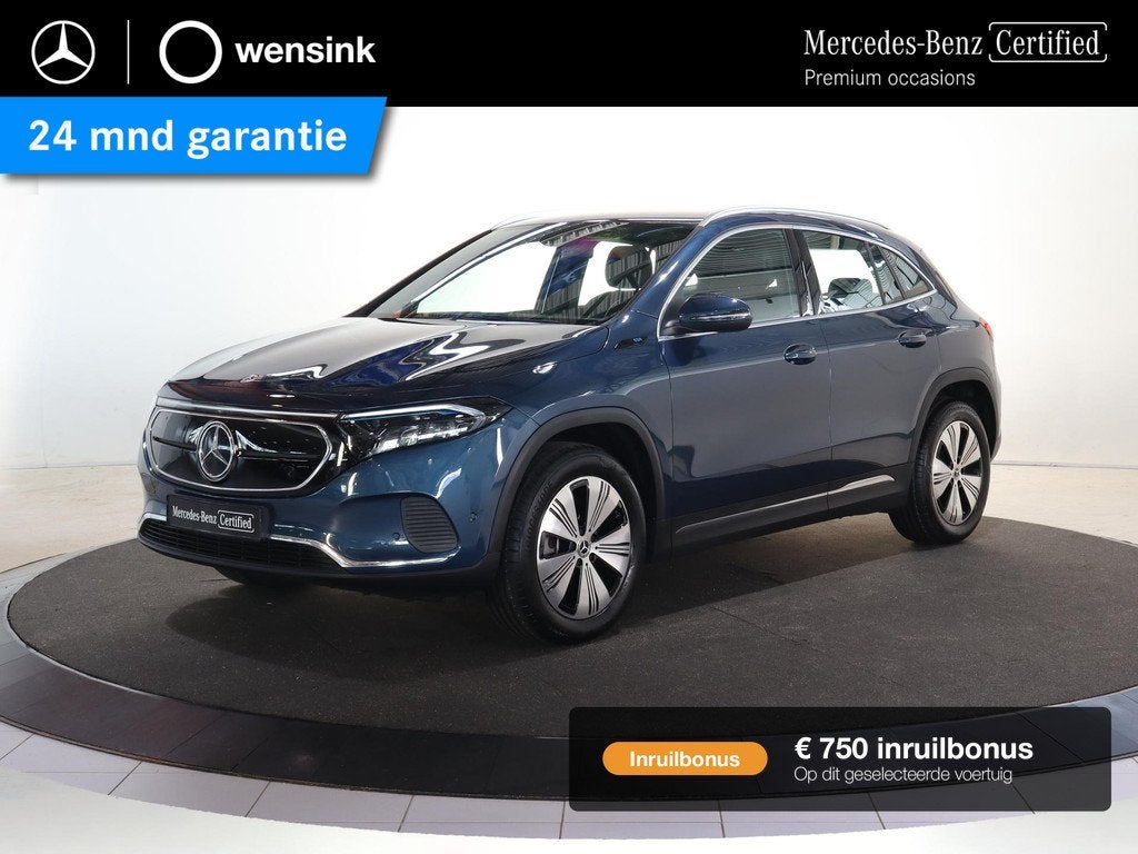 Mercedes-Benz EQA 250 Business Line 67 kWh | Achteruitrijcam, Auto's, 1940 kg, Gebruikt, 190 pk, Blauw