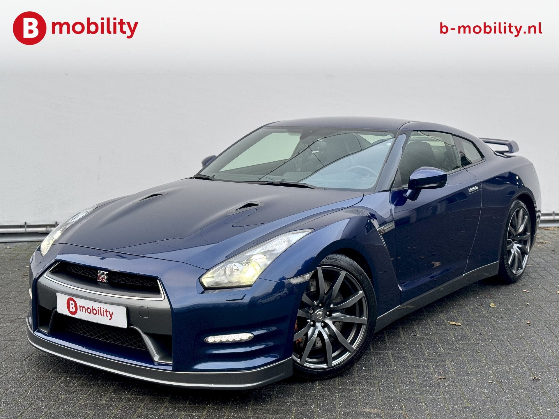 Nissan GT-R 3.8 V6 Premium Edition 550Pk! Org NL geleverd Ak, Auto's, Nissan, Automaat, Euro 5, Gebruikt, Zwart