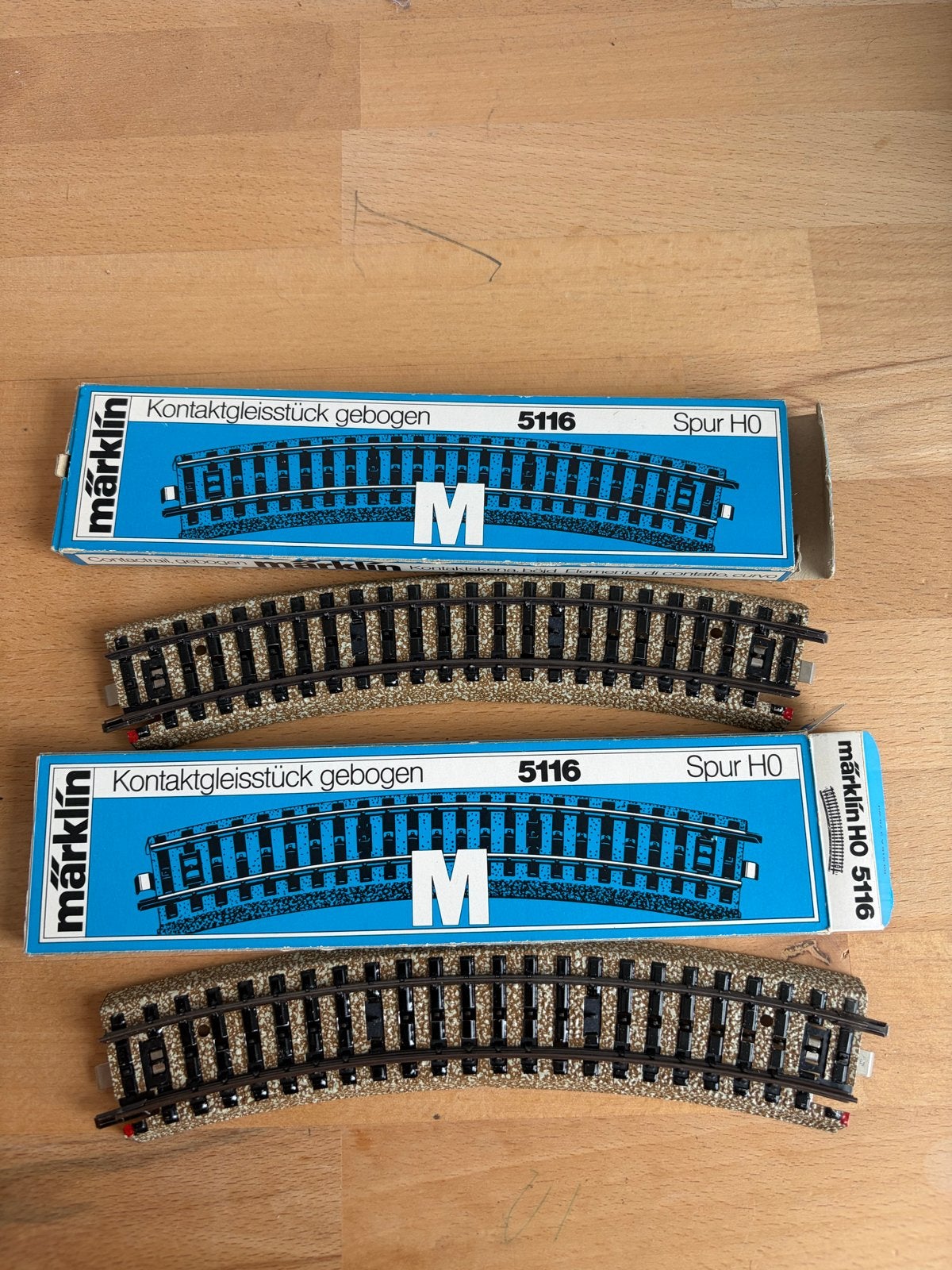 Märklin 5116 Gebogen Contactrails H0 - 2 stuks, Wisselstroom, Gebruikt, Rails, Ophalen of Verzenden