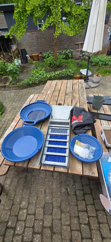 Goud sluisbox met pannenset - Complete goudzoekset, Ophalen, Zo goed als nieuw