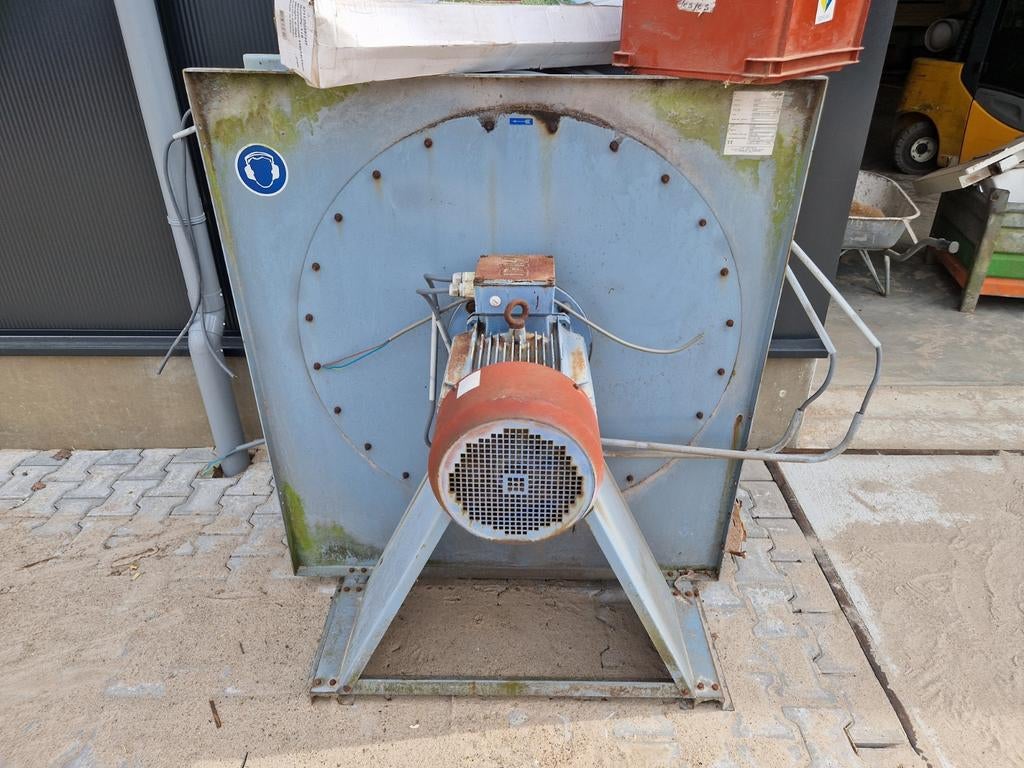 Afzuiging ventilator, Doe-het-zelf en Verbouw, Ventilatie en Afzuiging, Ophalen, Ventilator