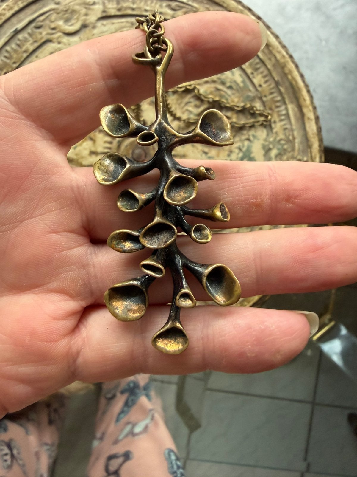 Hanu Ikonen hanger met ketting, Verzenden, Zo goed als nieuw, Overige materialen