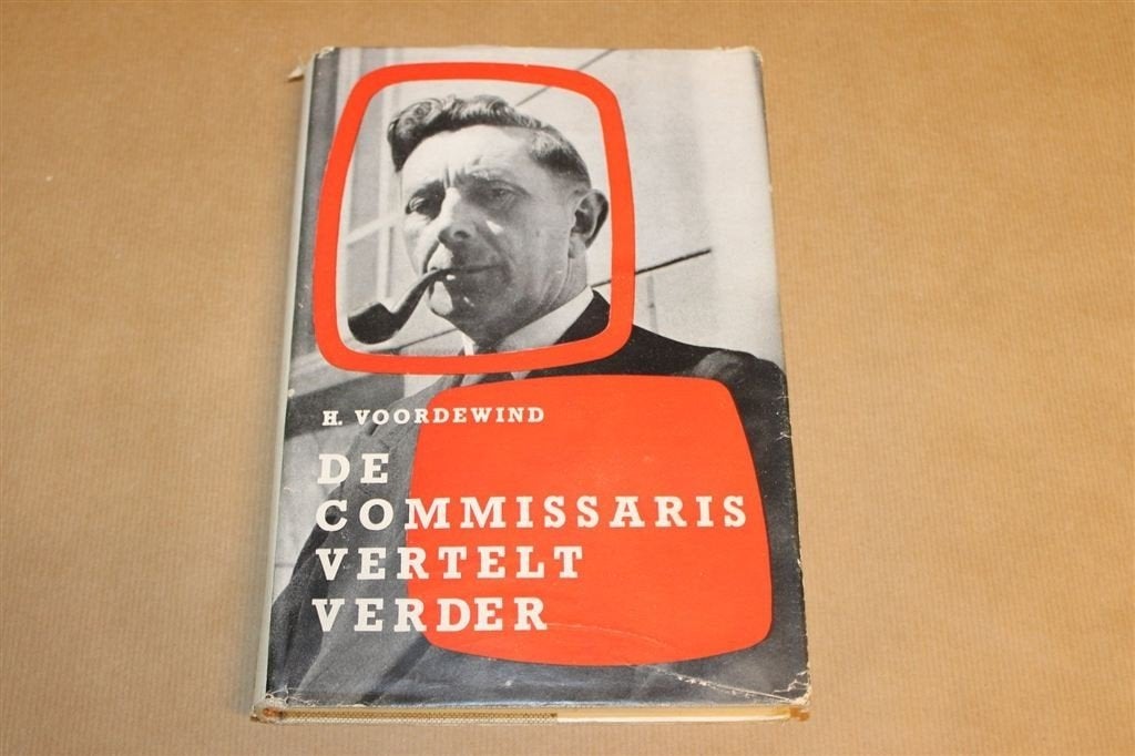 De Commissaris Vertelt Verder — Politie Amsterdam 1950, Ophalen of Verzenden, Gelezen, Nederland