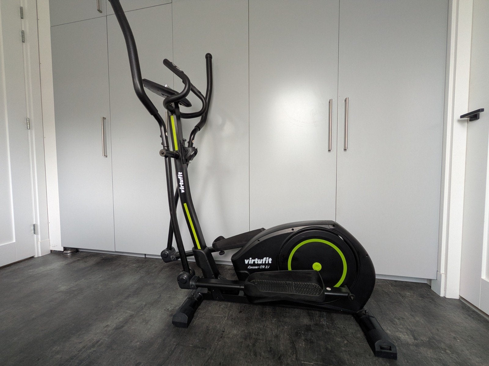 VirtuFit iConsole+ CTR 2.1 Crosstrainer - Zo goed als nieuw, Ophalen, Benen, Aluminium, Zo goed als nieuw