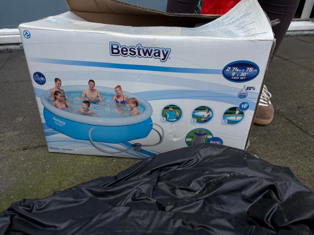 Bestway zwembad, Tuin en Terras, Zwembaden, Ophalen, Rond, Zo goed als nieuw, Opzetzwembad