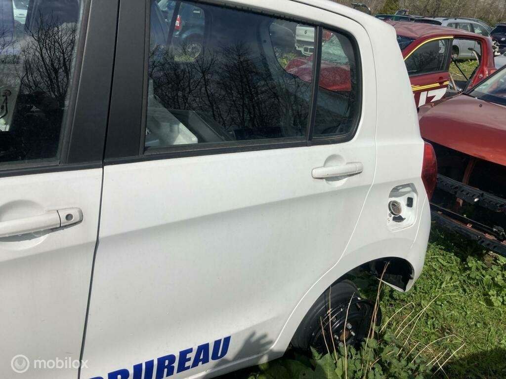 Deur met ruit linksachter wit Suzuki Celerio ('15-'20), Deur, Ophalen of Verzenden, Achter, Suzuki