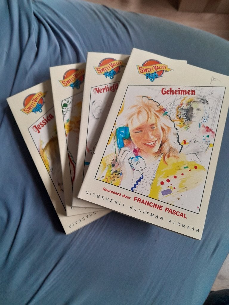 Sweet Valley High boekjes 4 x boek Francine Pascal, Ophalen of Verzenden, Gelezen, Francine Pascal, Non-fictie