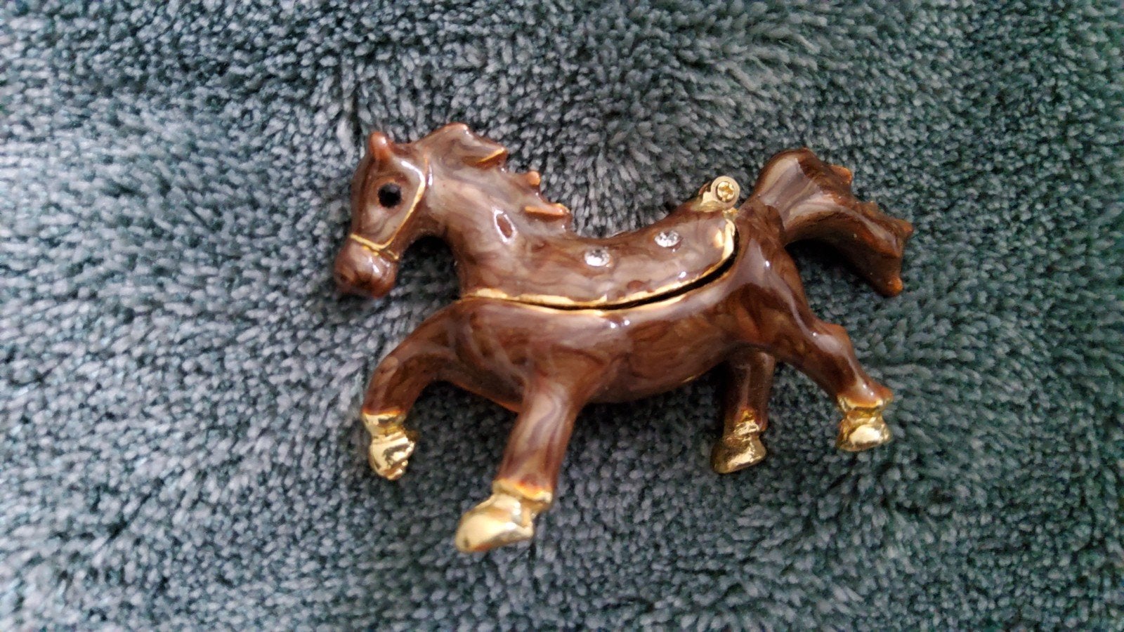Geëmailleerd souvenier paard pillendoosje Snuisterijdoosje, Ophalen of Verzenden, Zo goed als nieuw