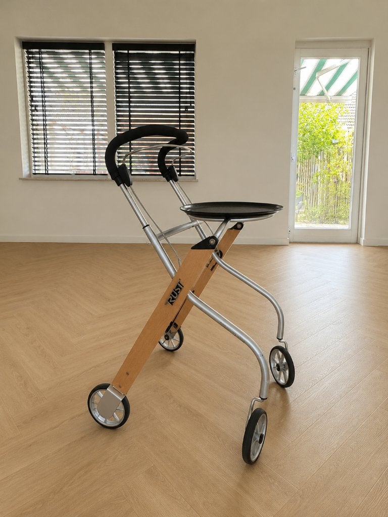 Trust Let’s Go binnenhuis rollator met dienblad, Diversen, Rollators, Gebruikt, Lichtgewicht, Opvouwbaar, Ophalen