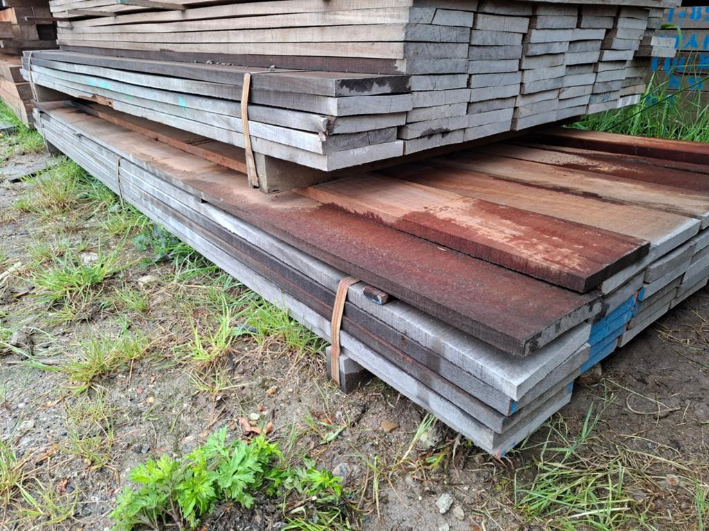 Partij 43 st azobe 250x15 cm bezorgen mogelijk, Ophalen, Nieuw, 250 cm of meer, Planken