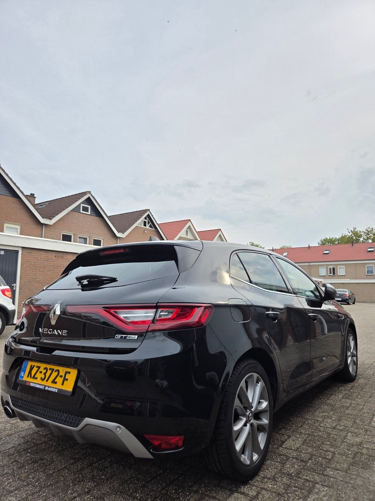 Foto 4 van Renault Mégane 1.2 16V 97KW HB 2017 Zwart