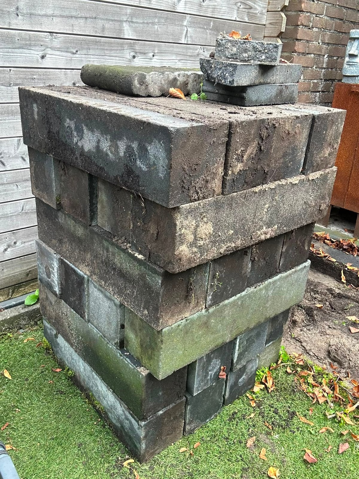 Gratis bloembak stapelblokken, Tuin en Terras, Ophalen, Overige materialen, Gebruikt, Blok