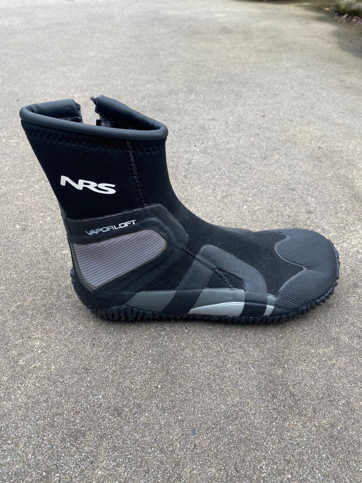 NRS VaporLoft waterschoenen kajak kano maat 8, Ophalen of Verzenden, Zo goed als nieuw, Dame, Zeil- of Surfschoenen