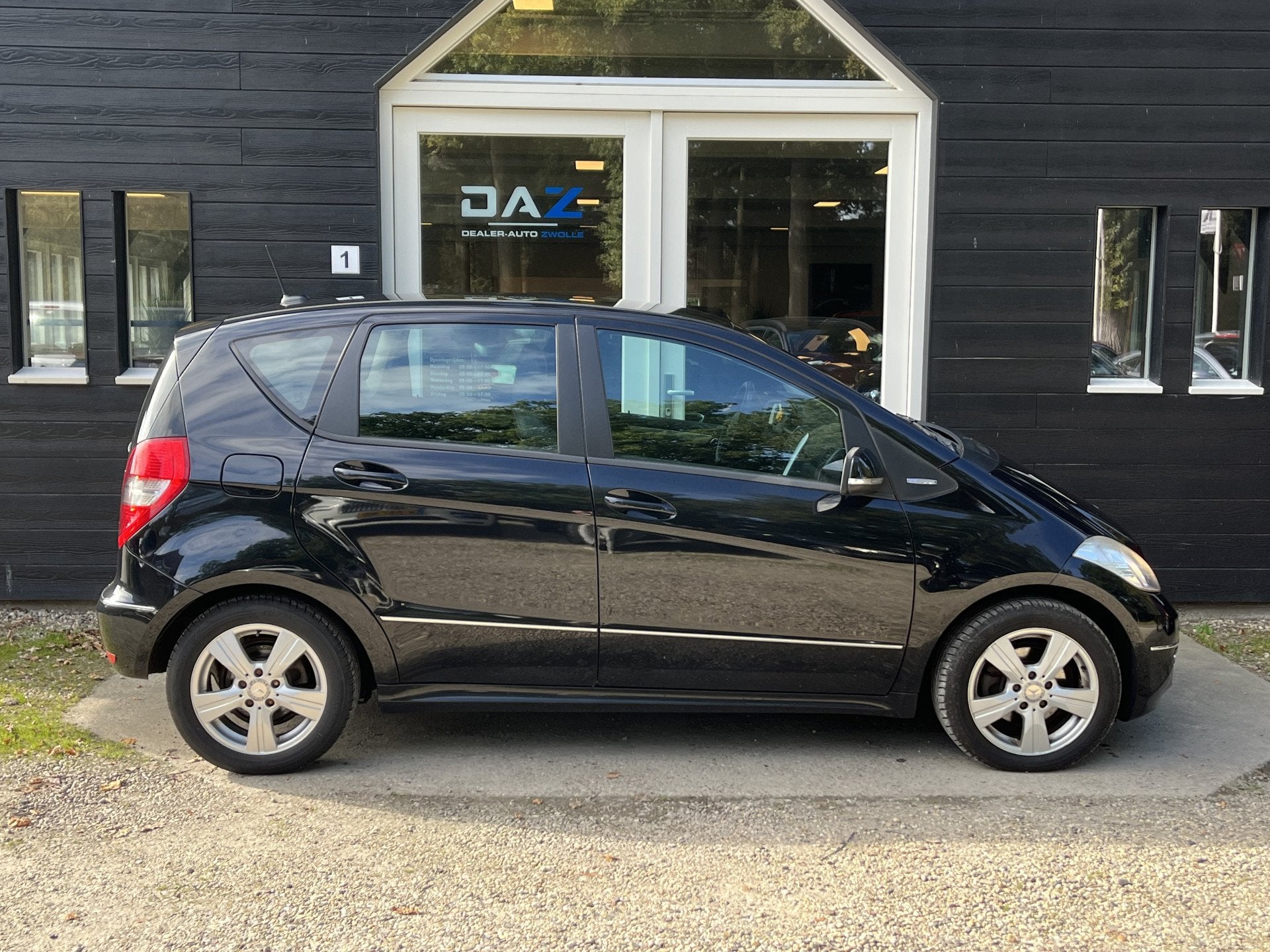 Mercedes-Benz A-Klasse 160 BlueEFFICIENCY Business Class Ava, Auto's, Voorwielaandrijving, Euro 5, Zwart, 4 cilinders