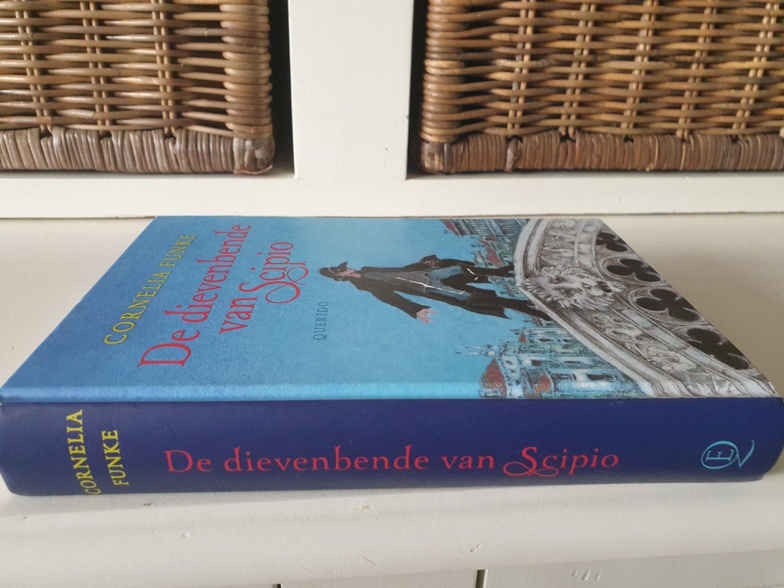 Cornelia Funke - De dievenbende van Scipio, Ophalen of Verzenden, Gelezen, Fictie algemeen