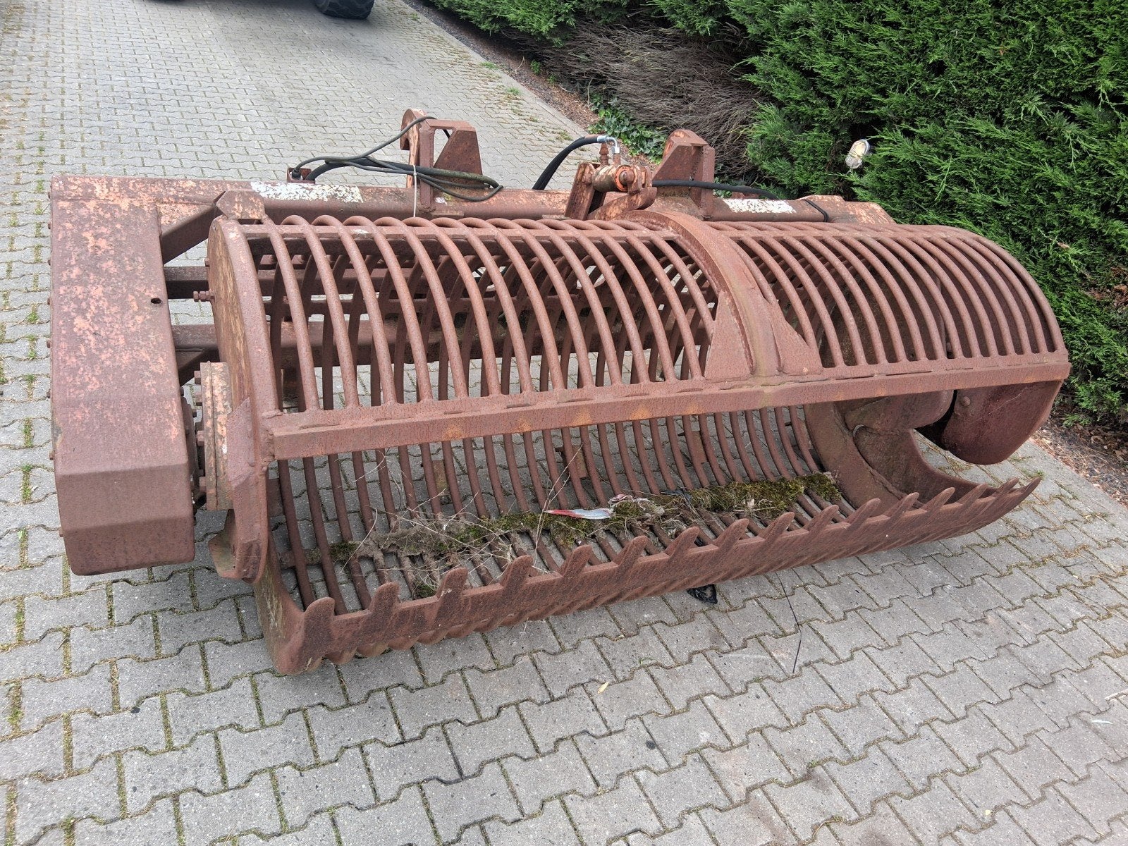 Stenentrommel / Schudbak met Volvo aansluiting, Ophalen of Verzenden