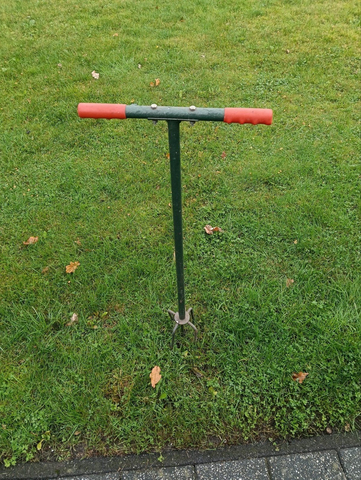 te koop woelvork tuinklauw, Ophalen