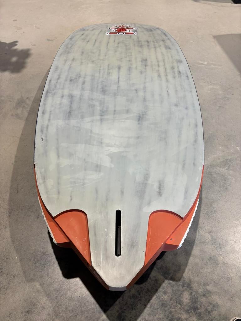 Starboard Isonic Carbon - 130L, Ophalen, Gebruikt, 7 m² of meer, Minder dan 250 cm