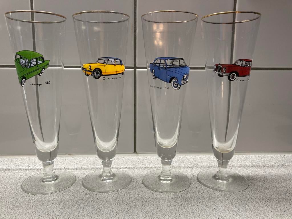Vintage Jaren '60 bierglazen klassieke automerken (4 stuks), Verzenden