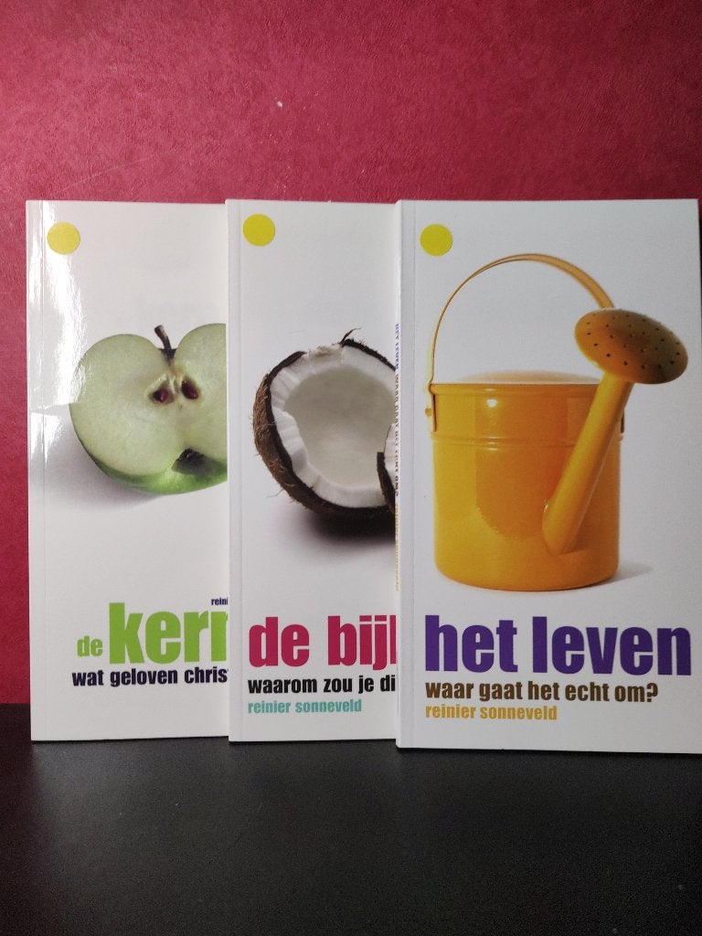 Het leven + De bijbel, waarom zou je + De kern, wat geloven, Verzenden, Zo goed als nieuw, Overige religies