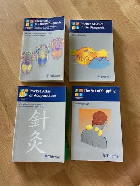 Thieme Pocket Atlas - Cupping - Pulse - Tongue - Acupuncture, Ophalen of Verzenden, Beta, Gelezen, WO