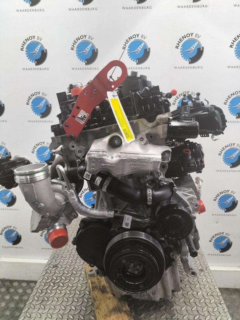 BMW 1 SERIES MOTOR 11002450132 2022, Auto-onderdelen, Ophalen of Verzenden, Gebruikt, Stiba lid