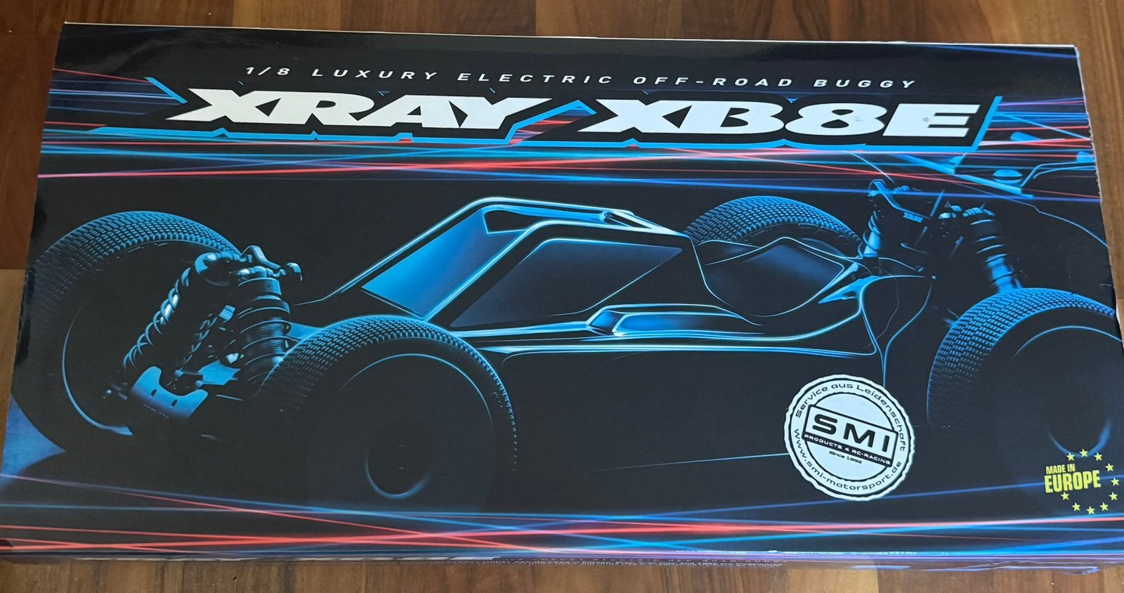 Xray XB-8E ‘22 + 2 accus + sanwa mt-5 pro + oplader, Ophalen, Gebruikt