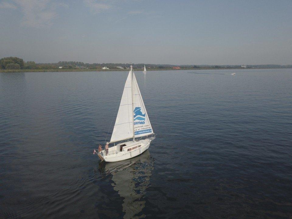 Vintage kajuit zeilboot (Baroudeur MK II -1976), Watersport en Boten, Kajuitzeilboten en Zeiljachten, Ophalen, Gebruikt, Binnenboordmotor