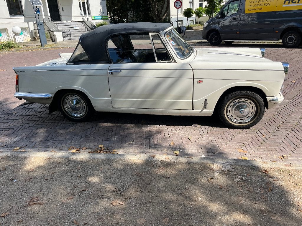 Triumph Herald 12 / 50 Cabriolet 1967, foto 3