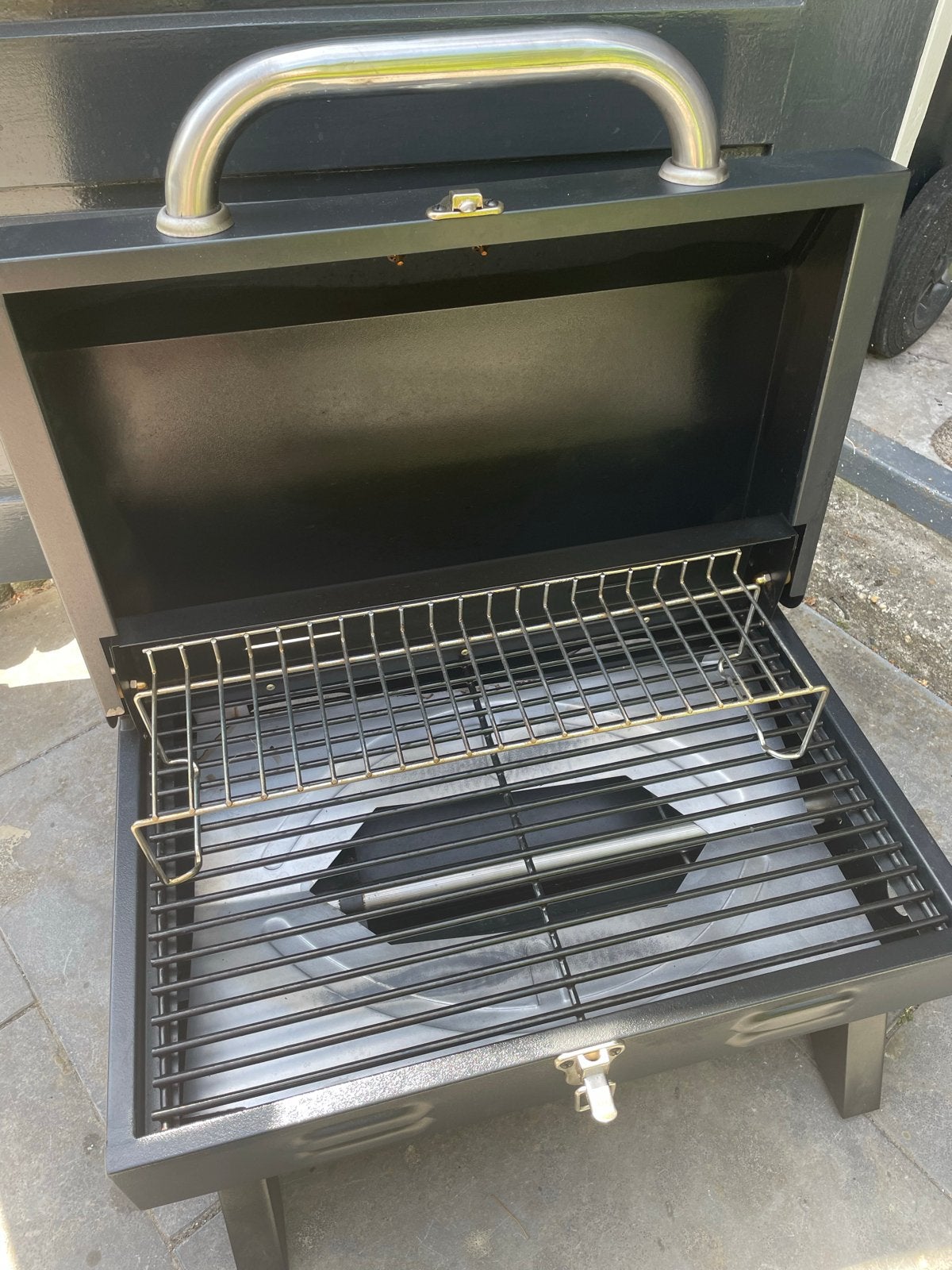 Boretti gasbarbecue - Compact en draagbaar, Ophalen, Gebruikt