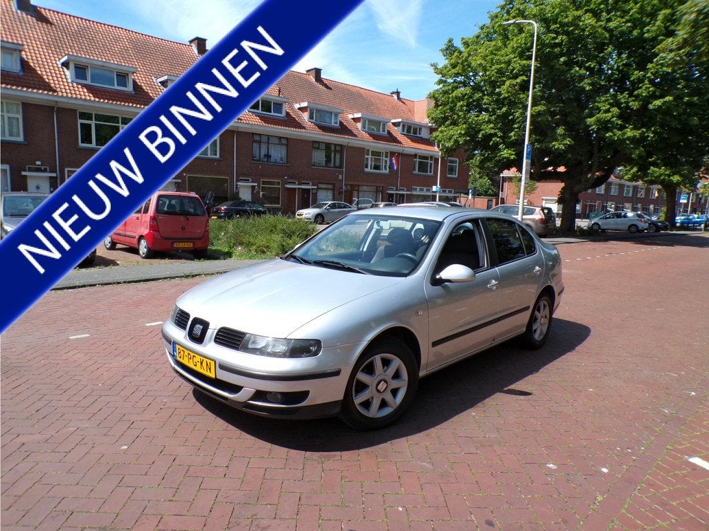 SEAT Toledo 1.6-16V Spirit (bj 2004), Auto's, Seat, Voorwielaandrijving, Gebruikt, 4 cilinders, Handgeschakeld