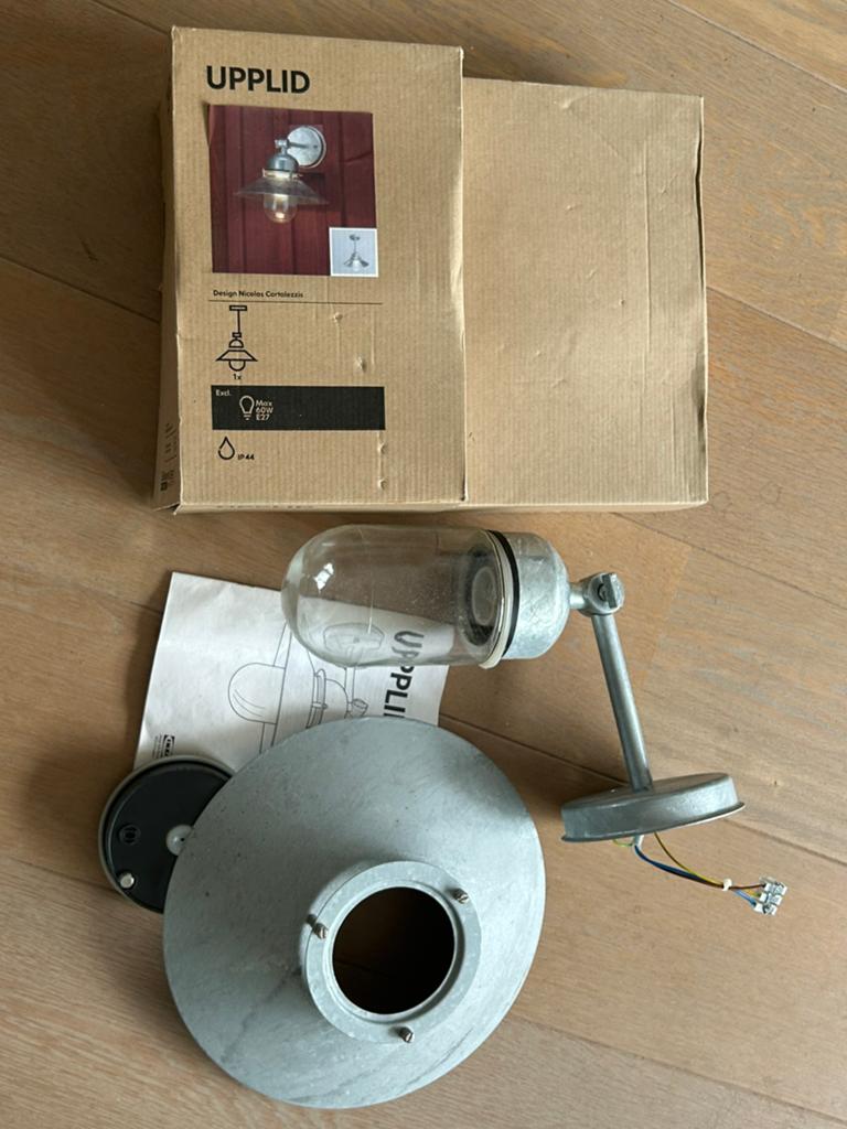 2 buitenlampen Ikea, Ophalen, Wandlamp, 50 tot 250 watt, Netvoeding