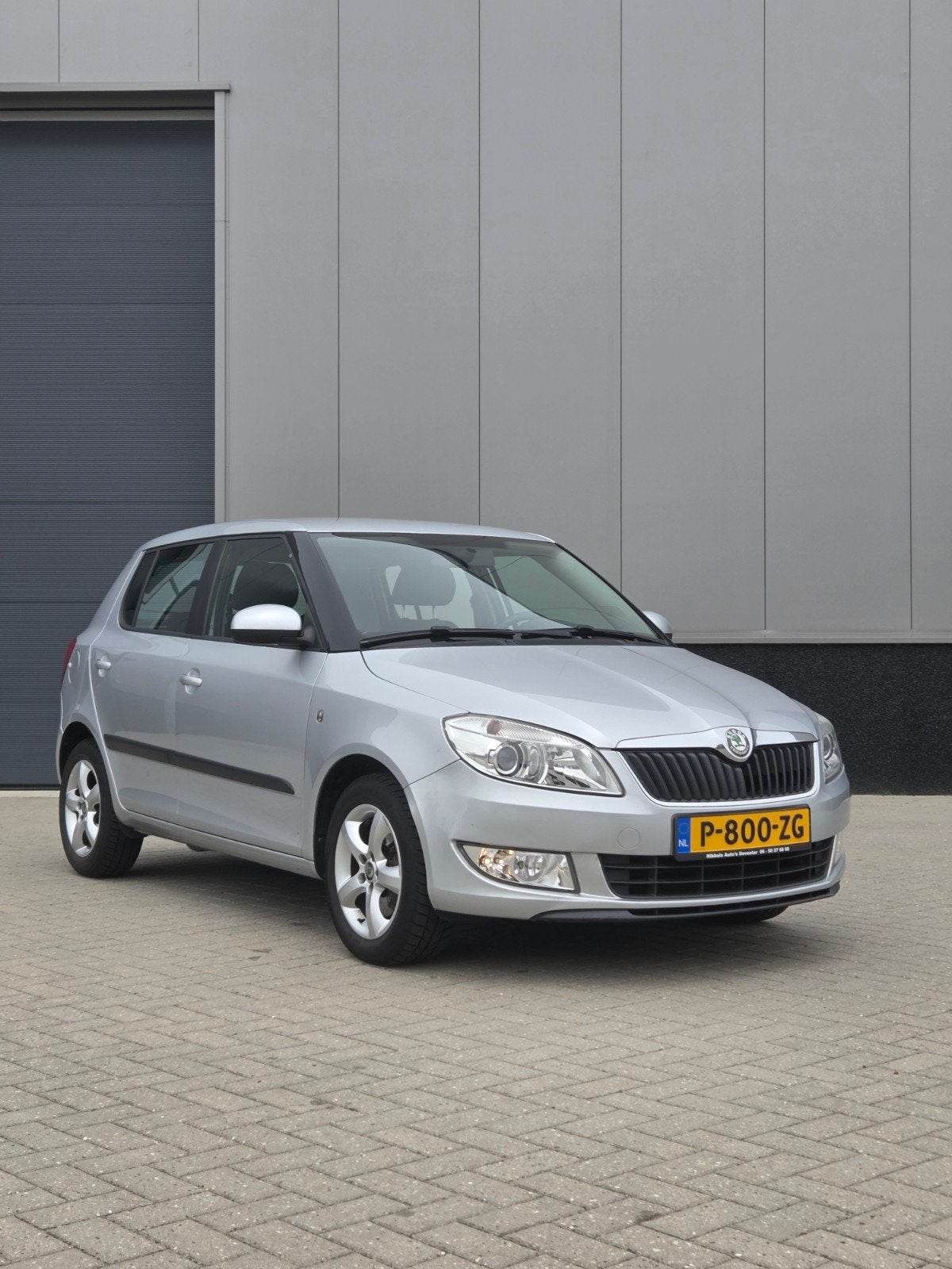 Skoda Fabia 1.2 TSI DSG, 2010, stoelverwarming, Stof, Zwart, 4 cilinders, 1064 kg