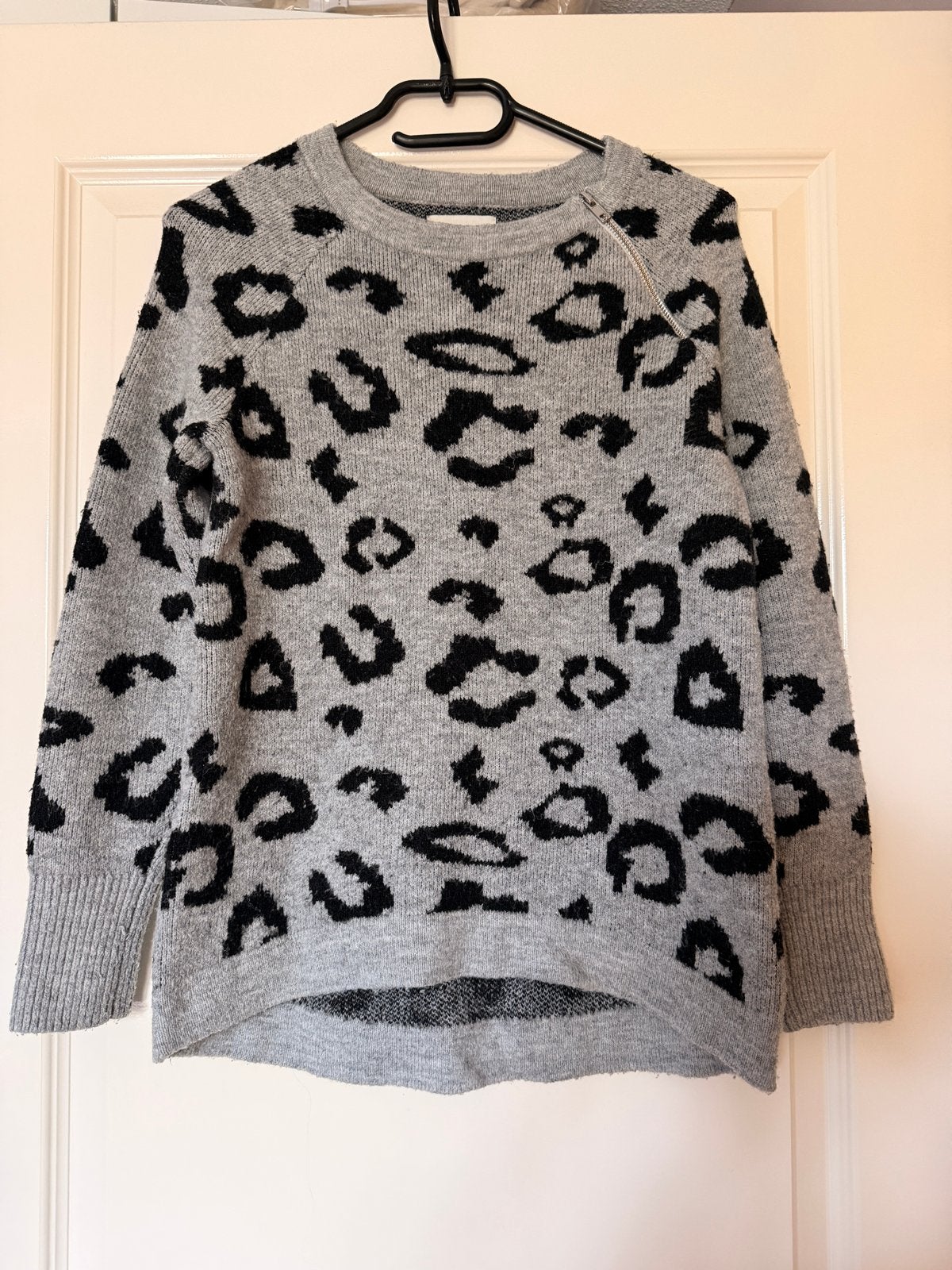 Abercrombie & Fitch Trui Grijs Zwart XS Leopard Print Rits, Ophalen of Verzenden, Gedragen, Maat 34 (XS) of kleiner, Grijs