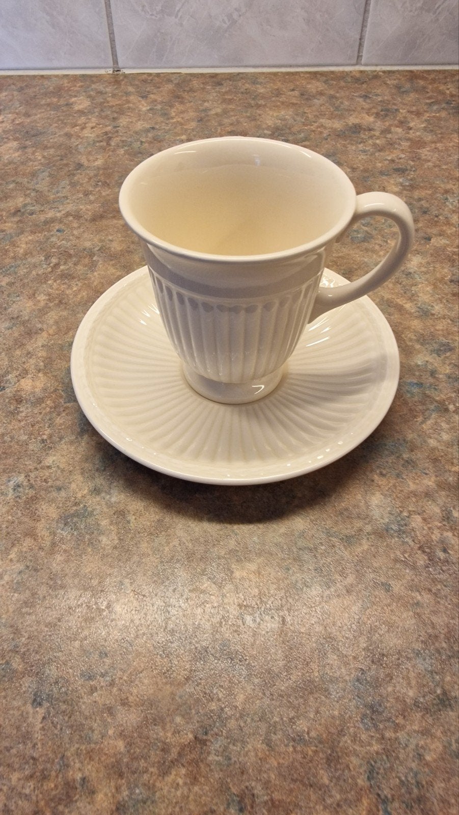 Wedgwood Edme 9 koffiekopjes met schotels, Ophalen, Klassiek, Zo goed als nieuw, Kop(pen) en/of Schotel(s)