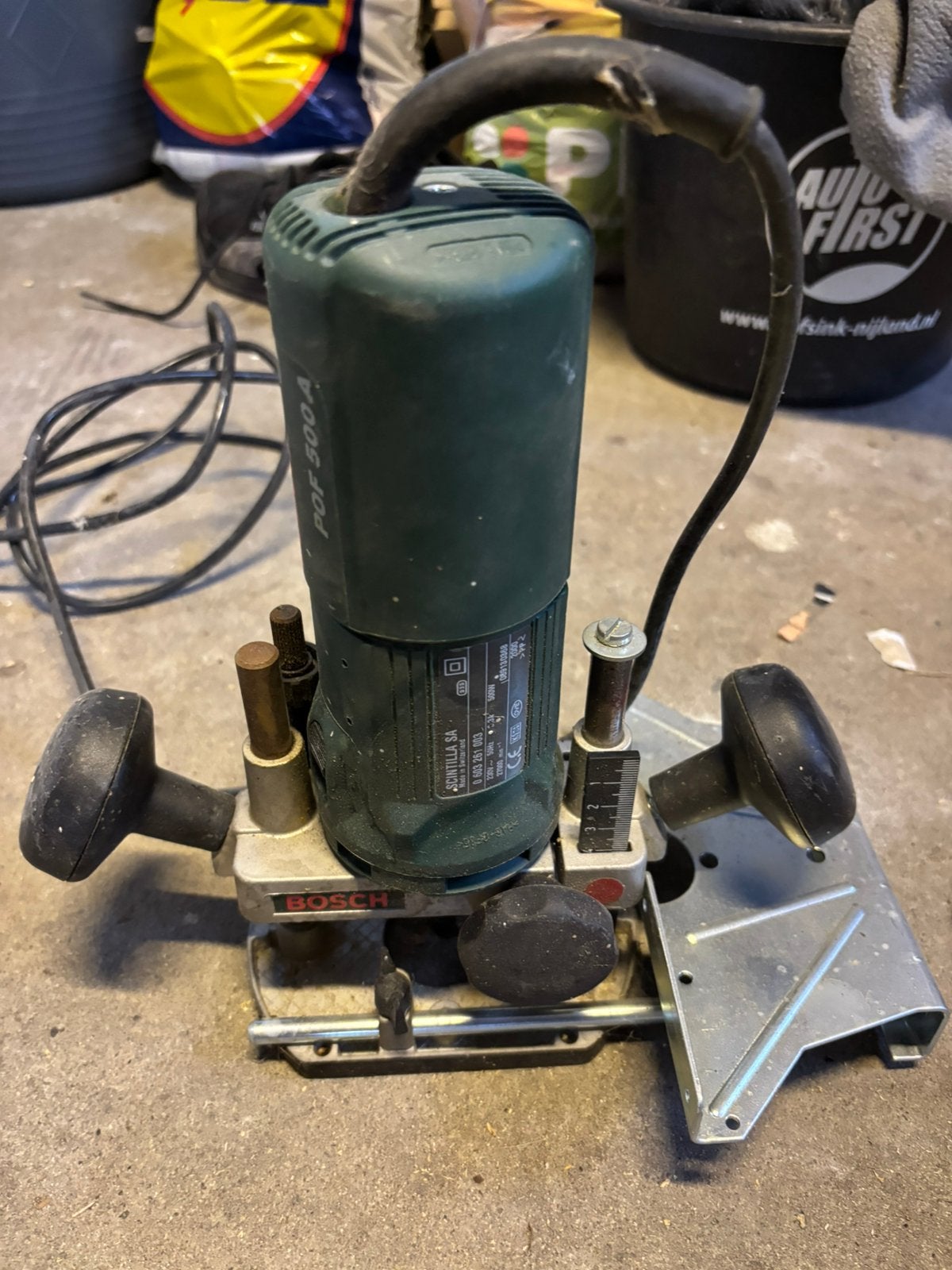 Bosch bovenfrees, Ophalen of Verzenden, Elektrisch, Bovenfrees