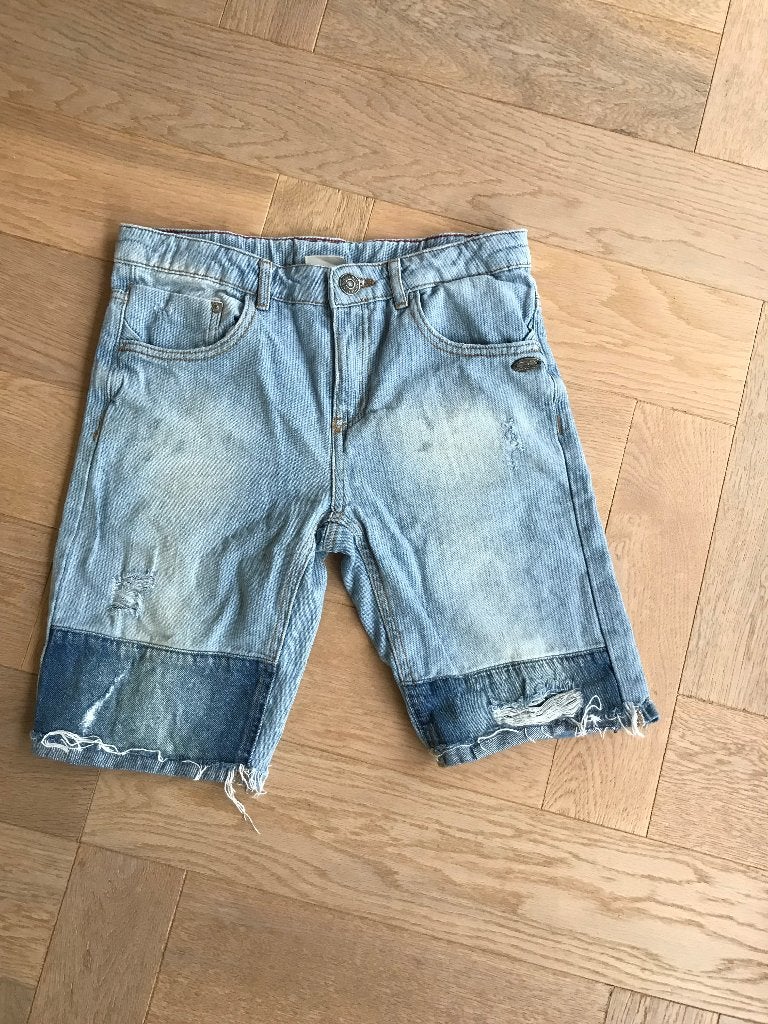 Leuke nette korte spijkerbroek Zara mt 152 verstelbare tail, Kinderen en Baby's, Kinderkleding | Maat 152, Broek, Ophalen of Verzenden