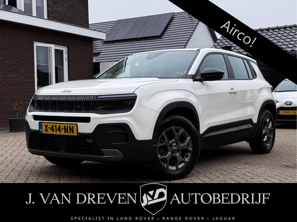 Jeep Avenger Longitude 54 kWh - SOH 96,94%, Warmtepomp, Airc, Auto's, Stof, Gebruikt, 156 pk, Met garantie (alle)