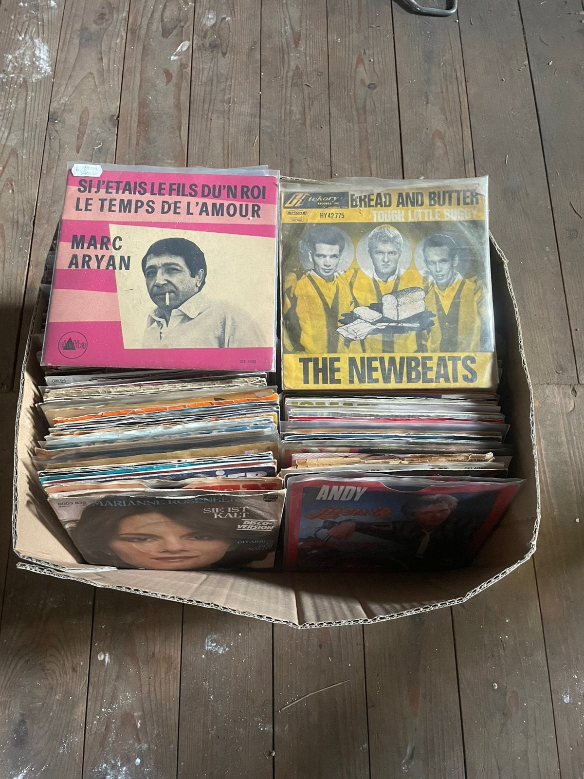 Doos singles, Ophalen, Overige formaten, Zo goed als nieuw, Overige typen
