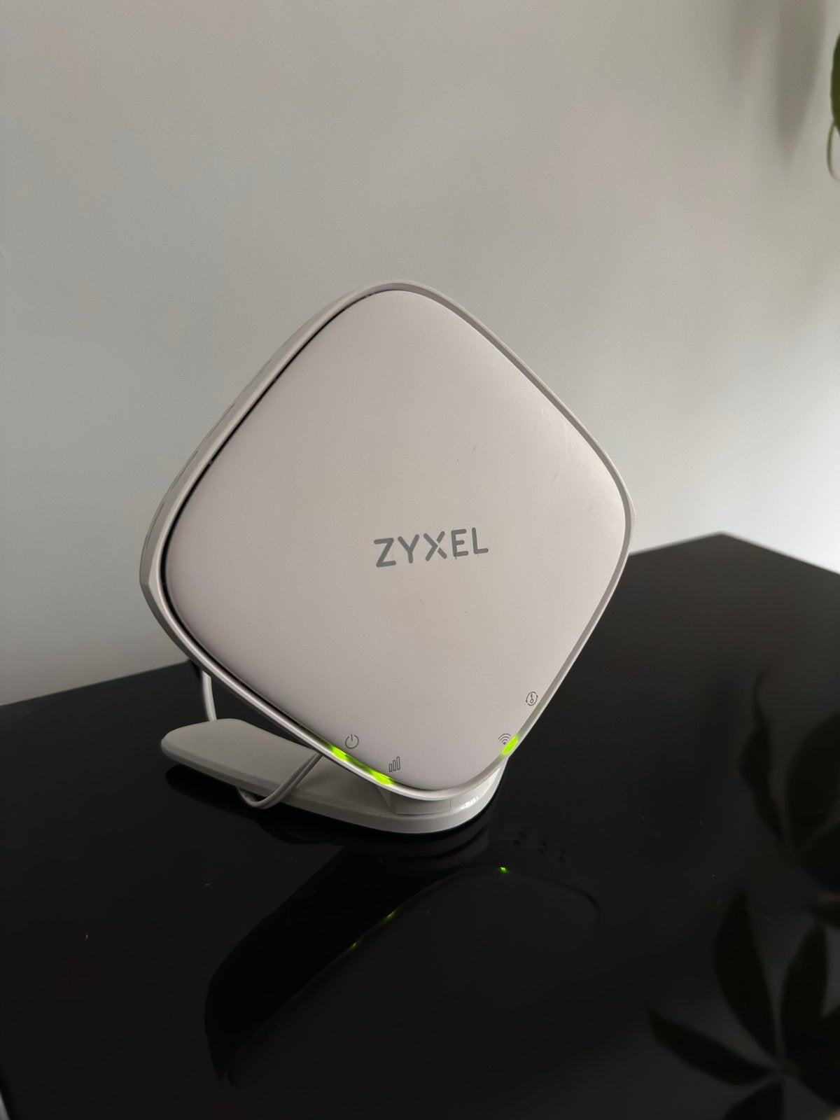 2x Zyxel WX3100-T0 WiFi 6 Router - AX6000, Computers en Software, Ophalen of Verzenden, Zo goed als nieuw, Router