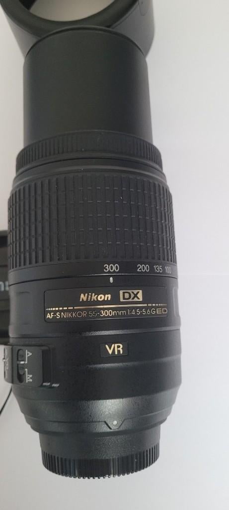 Nikon AF-S 55- 300 1:4.5-5.6 g ED incl zonnekap + lensdoppen, Ophalen of Verzenden, Gebruikt, Telelens, Zoom